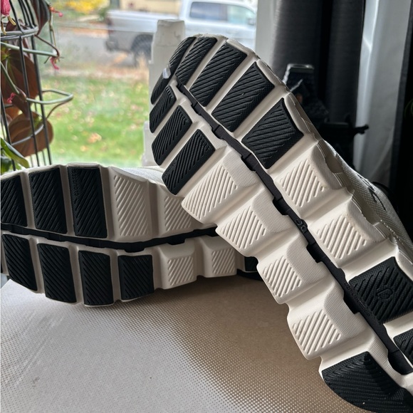 Cloud X3 - Picture 4 of 5